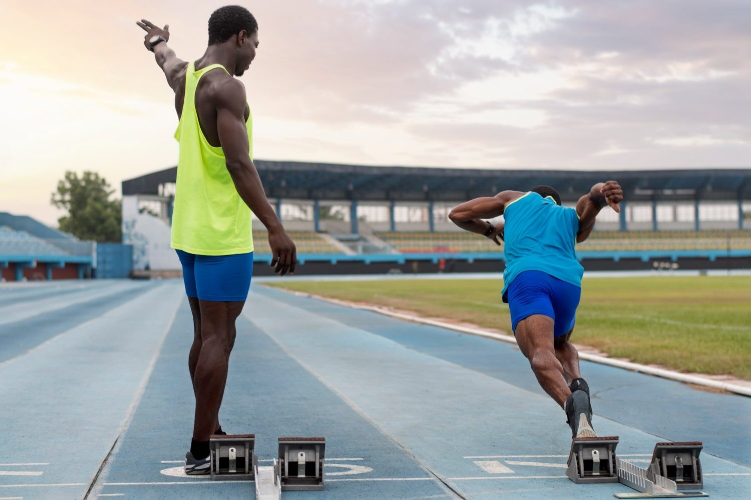 S’entraîner seul ou s’entraîner avec un coach dans les sports d’endurance